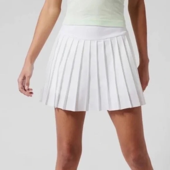 Athleta Elevate Skort in White M - Picture 2 of 8